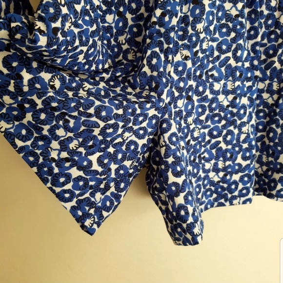 🦋 Leifnotes Anthro Sweetheart neckline Blue Floral Romper size 0 - Picture 5 of 7
